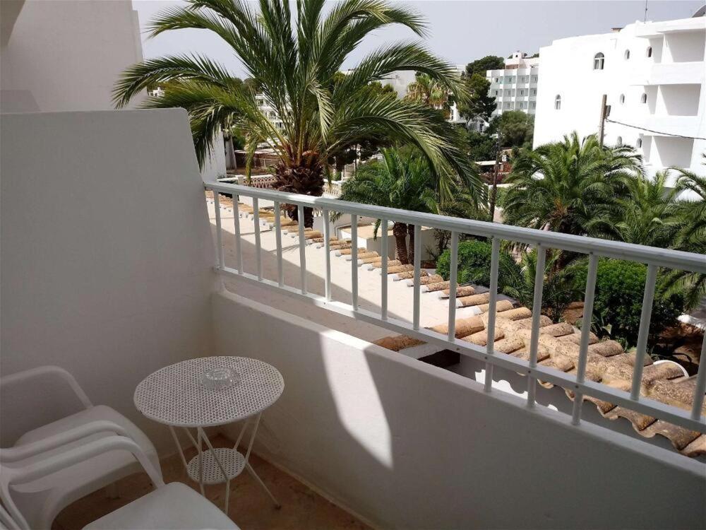 Hostal Oasis Dor Cala d'Or (Mallorca) Exterior foto